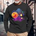 Solar System Motif With Sun Planets Stars Galaxies Langarmshirts Geschenke für alte Männer