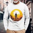 Der Mit Dem Hund Geht Lustiger Gassi Geh Spruch Hunde Herren Langarmshirts Geschenke für alte Männer