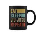 Eat Sleep Jiu-Jitsu Repeat Jiu-Jitsu Sin Mangas Taza de café