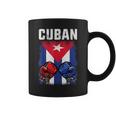 Hombre De Boxeo De Cuba Con Guantes Y Bandera Cubana Taza de café