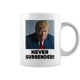 Nunca Entregues Las Elecciones Presidenciales De Trump 2024 Taza de café