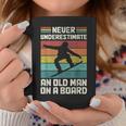 Never Underestimate An Old Man On A Snowboard intage Tassen Lustige Geschenke