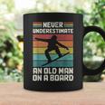 Never Underestimate An Old Man On A Snowboard intage Tassen Geschenkideen