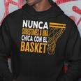Baloncesto Una Chica Con El Basket Divertido Basketball Sudadera Regalos divertidos
