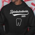 Dental Technician 2025 Exam Passed Training Kapuzenpullover Lustige Geschenke