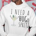 I Need A Hugo Spritz Summer Elderberry Prosecco Cocktail Hug Kapuzenpullover Lustige Geschenke