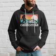 Folsom California Retro 80S Bigfoot Mountains Sweat à capuche Cadeaux pour lui