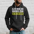 Saying Ironic Stupid Stuff I Am A Man Kapuzenpullover Geschenke für Ihn