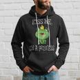 Kiss Me I'm A Princess Frog Kapuzenpullover Geschenke für Ihn