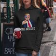 Trump You Missed Twice Bandana De La Bandera Estadounidense Trump 2024 Sudadera con capucha para mujer Regalos divertidos