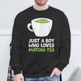 Solo Un Chico Al Que Le Encanta El Té Matcha Camisa de entrenamiento Regalos para ancianos