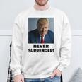 Nunca Entregues Las Elecciones Presidenciales De Trump 2024 Camisa de entrenamiento Regalos para ancianos
