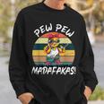 Chick Pew Pew Madafakas intage Crazy Chick S Sweatshirt Geschenke für Ihn