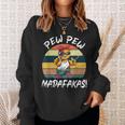 Chick Pew Pew Madafakas intage Crazy Chick S Sweatshirt Geschenke für Sie