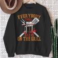 Saying Dad Is On The Grill For Dad On Father's Day Sweatshirt Geschenke für alte Frauen