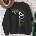 Graduation Master Est 2025 Outfit Golden Motif Outfit Fun Sweatshirt Geschenke für alte Frauen