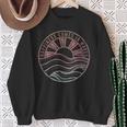 Happiness Comes In Waves Sunset Beach Wave Gradient Sweatshirt Geschenke für alte Frauen