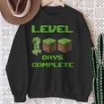 Level 100 Days Complete Gaming Pixel 100Th Days Of School Sweatshirt Gifts for Old Women