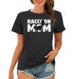 Raccoon Lover Women's T-Shirt - Animal Mom Gift Tee