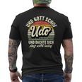 Name Udo Slogan And Gott Schuf Udo S T-Shirt mit Rückendruck