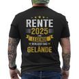 Rente 2025 Legend Leaves Terrain For Retirees T-Shirt mit Rückendruck