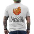 Hallöchen Aperölchen X New Delicious Aperoli Feeling Spritzy T-Shirt mit Rückendruck