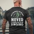 Ne Pas Connaître Les Mots Ne M'a Jamais Empêché De Chanter De La Musique T-shirt imprimé au dos Cadeaux pour les vieillards