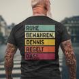 Peace Keep Dennis Regelt The Saying In Retro Colours T-Shirt mit Rückendruck Geschenke für alte Männer