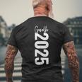 Prüfung Bestanden Geselle Abschluss 2025 Geschenk Schwarz Erwachsene Klein Klassisch Gesellenprüfung Bestanden Geselle 2025 T-Shirt mit Rückendruck Geschenke für alte Männer