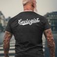 Retro Swoosh Job Title Geologist Camiseta Hombre Estampado Espalda Regalos para ancianos