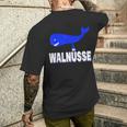 Walnuts Whale Testicles Eggs Fish T-Shirt mit Rückendruck Geschenke für Ihn