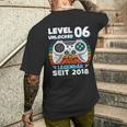 Level 6 Years Birthday Young Gamer 2018 Birthday T-Shirt mit Rückendruck Geschenke für Ihn