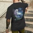 Unicorn Standing In The Forest Fantasy Nature Universe T-Shirt mit Rückendruck Geschenke für Ihn