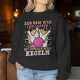 Aus Dem Weg Ihr Lappen Die Queen Will Kegeln Keglerin German Sweatshirt Frauen Lustige Geschenke