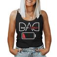 Dad Of 2 Girls Low Battery Father’S Day Girls Dad Camiseta sin mangas para mujer