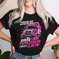 Echte Frauen Fahren Einen Großen Dienstwagen Lkw Fahrerin T-shirt Frauen Geschenke für Sie