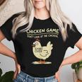 Chicken Game Don't Look At The Chicken Chicken T-shirt Frauen Geschenke für Sie