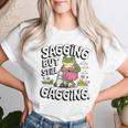 Sagging But Still Gagging Meme Frog Humor Girls Women T-shirt Gifts for Her