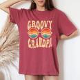 Groovy Grandpa Aesthetic Nostalgia 70'S Retro Grandpa Camiseta extragrande cómoda para mujer Crimson