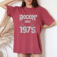 Rockin' Since 1975Intage Rock Music Fan 47 Cumpleaños Cuello Camiseta extragrande cómoda para mujer Crimson