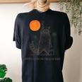 Raccoon Trash Panda Women's Oversized T-Shirt | 90s Retro Sunset Black