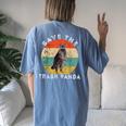 Retro Sunset Raccoon Women's Oversized T-Shirt - Eco Impact Blue Jean