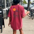 Raccoon Trash Panda Women's Oversized T-Shirt | 90s Retro Sunset Crimson