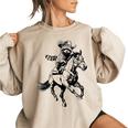 Vintage Cowboy Raccoon Women's Sweatshirt - Retro Western 90s Style Sand