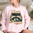 Live Fast Eat Trash Retro Trash Panda Raccoon Women's Oversized Sweatshirt Light Pink