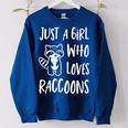 Raccoon Lover Women’s Oversized Sweatshirt – Cozy & Cute Royal Blue