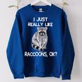 Raccoon Lover Women's Oversized Sweatshirt | Fun & Cozy Design Royal Blue