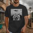 Alien UFO Raccoon Unisex T-Shirt - Fun Gift for All Ages