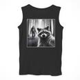 Scared Raccoon & Bigfoot Selfie – Men’s Tank Top | Fun Visuals