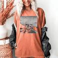 Alien UFO Raccoon Women's T-Shirt – Quirky Cosmic Style Yam